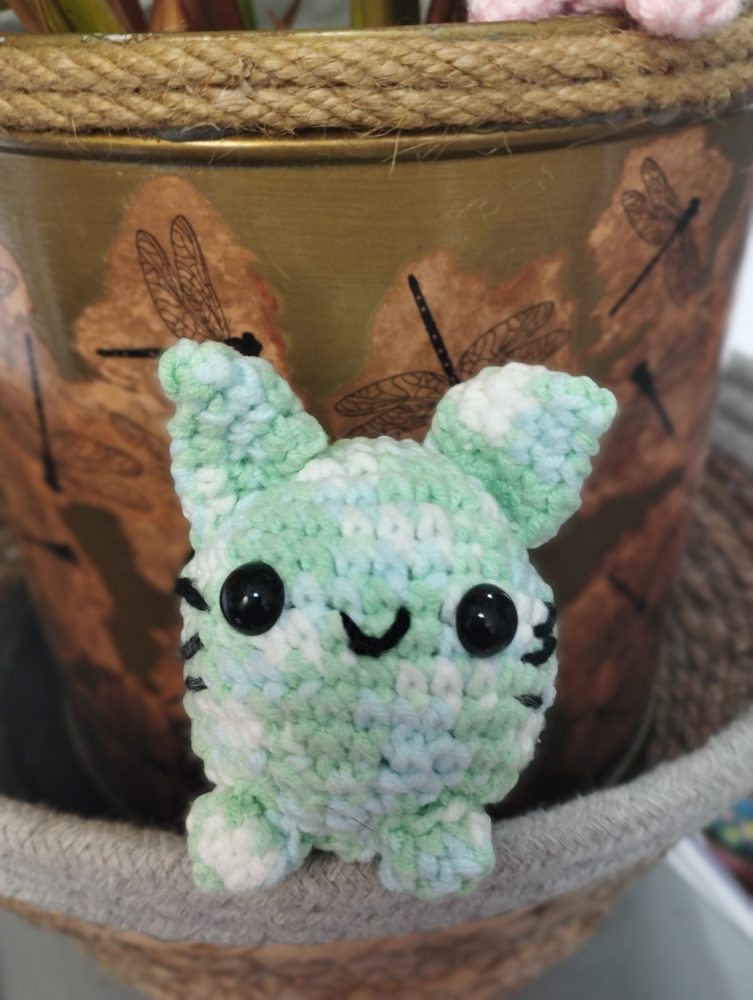 Crocheted cat